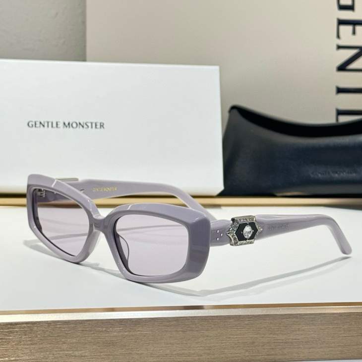 Picture of Gentle Monster Sunglasses _SKUfw68372217fw